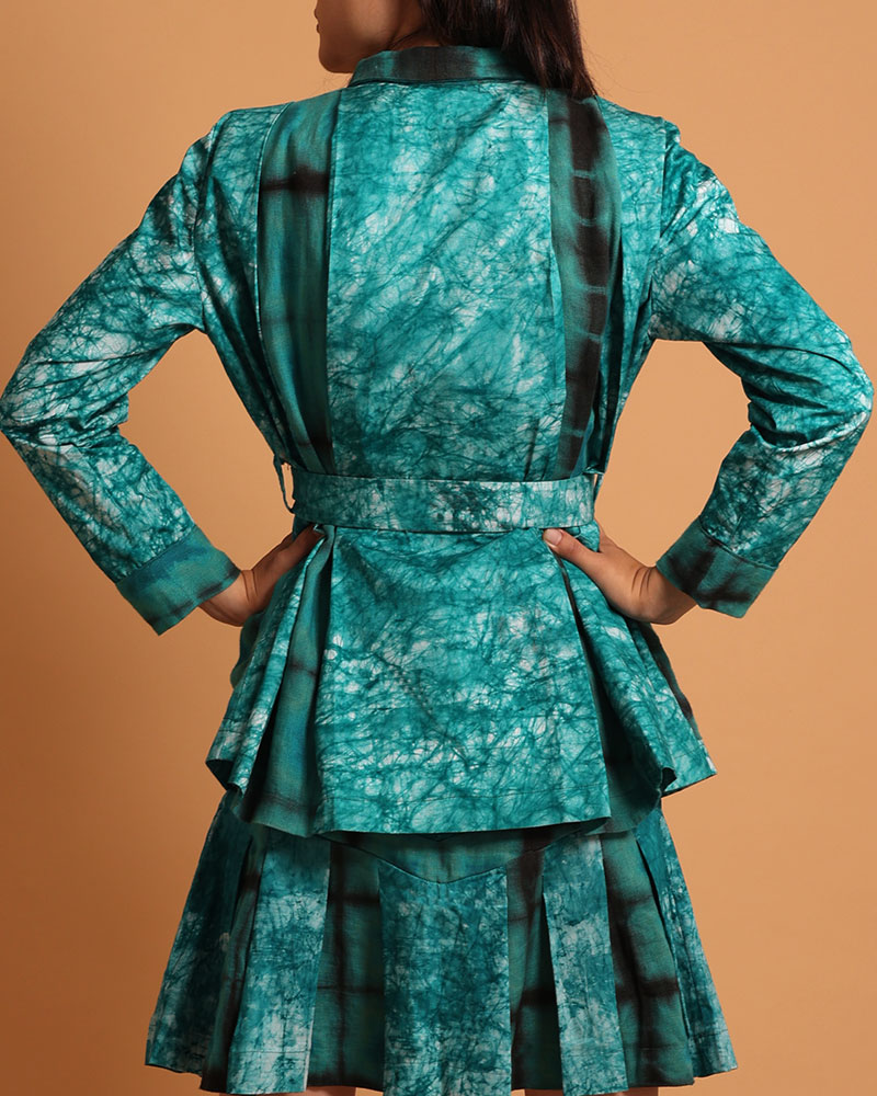 Veste saharienne pour femme chic - La veste saharienne Visone de chez Kroskel